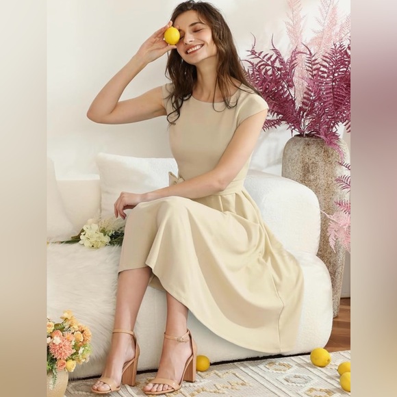 NWOT Dresstells Off White Sleeveless Cocktail Dress with Waist Tie, Size 2X - Picture 2 of 12